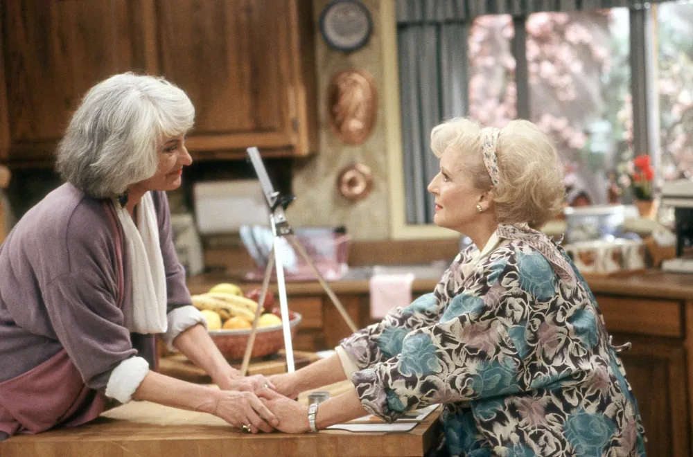 Bea Arthur and Betty White Golden Girls Feud Explained 4
