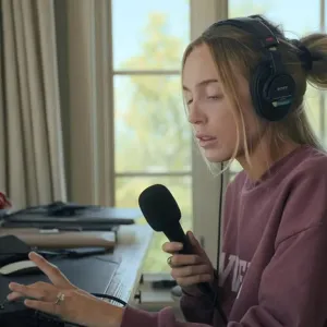 Alexandra Cooper in Call Her Alex