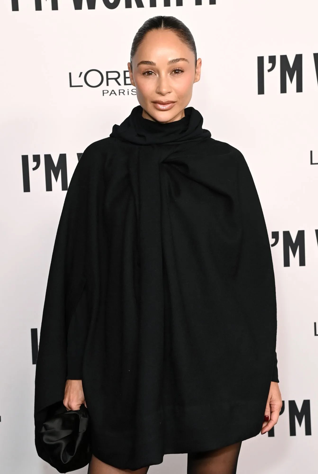 Cara Santana Bio Pic