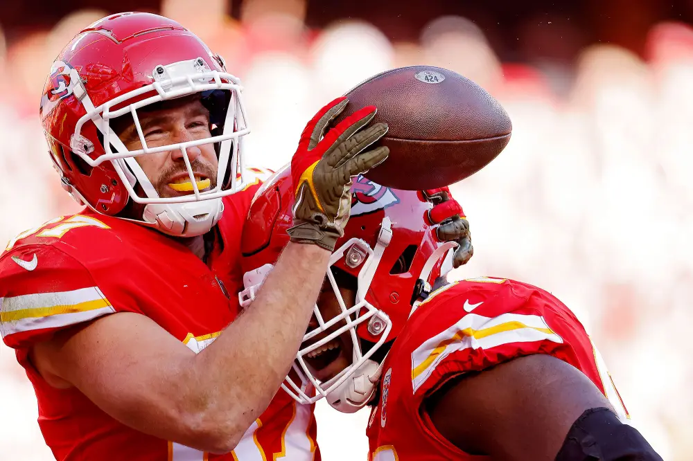 Chiefs Trey Smith Reveals 1st Impressions of Travis Kelce 2