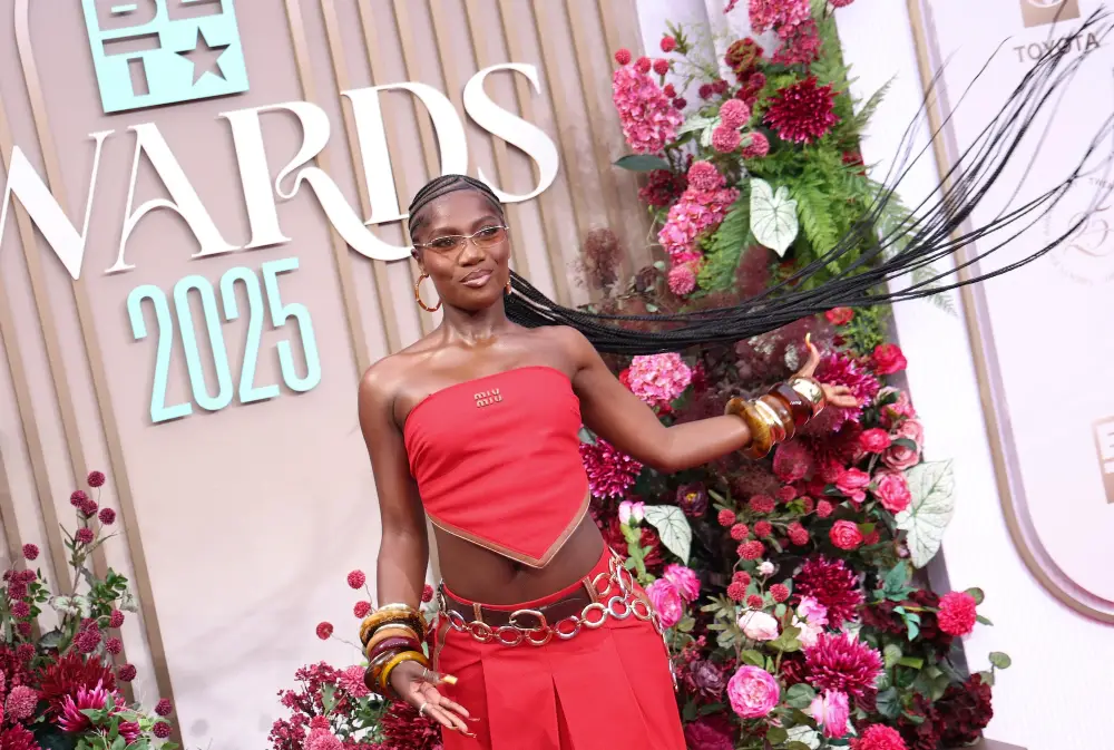 Doechii Musicians Calling Out Their Teams.jpg