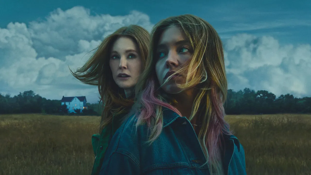 Julianne Moore and Sydney Sweeney in 'Echo Valley.'