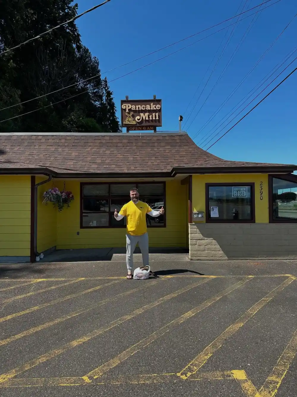 Family Owned Restaurant in Oregon Responds After Jason Kelce Shouts Them Out on Instagram