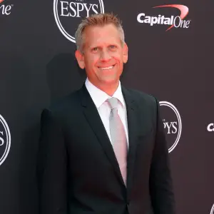 Feature GettyImages-1001443576 John Brenkus ESPYS