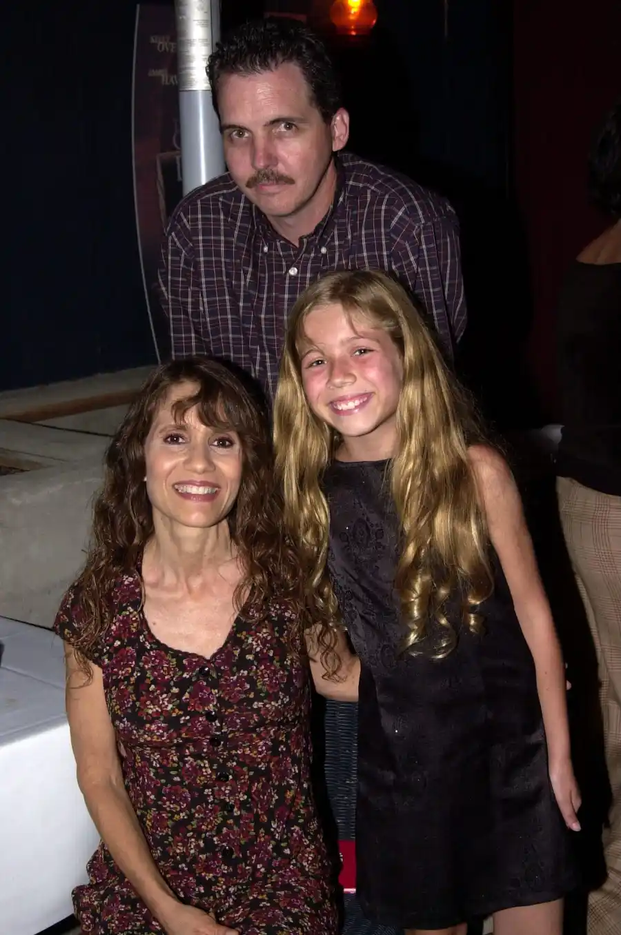 GettyImages-103628601 Jeanette McCurdy family.jpg