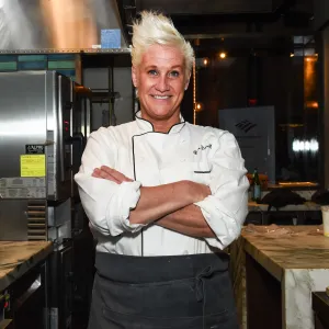 911 Caller Says Anne Burrell Went Into Cardiac Arrest Before Death