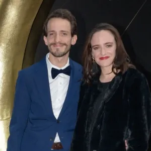 María y Andrés Penella, nietos de Chespirito
