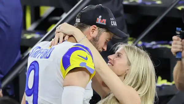 Kelly Stafford Opens Up About Mental Abuse as College Cheerleader