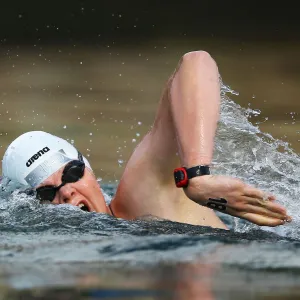 GettyImages-174058159 athlete details side effects of 21 hour ocean swim