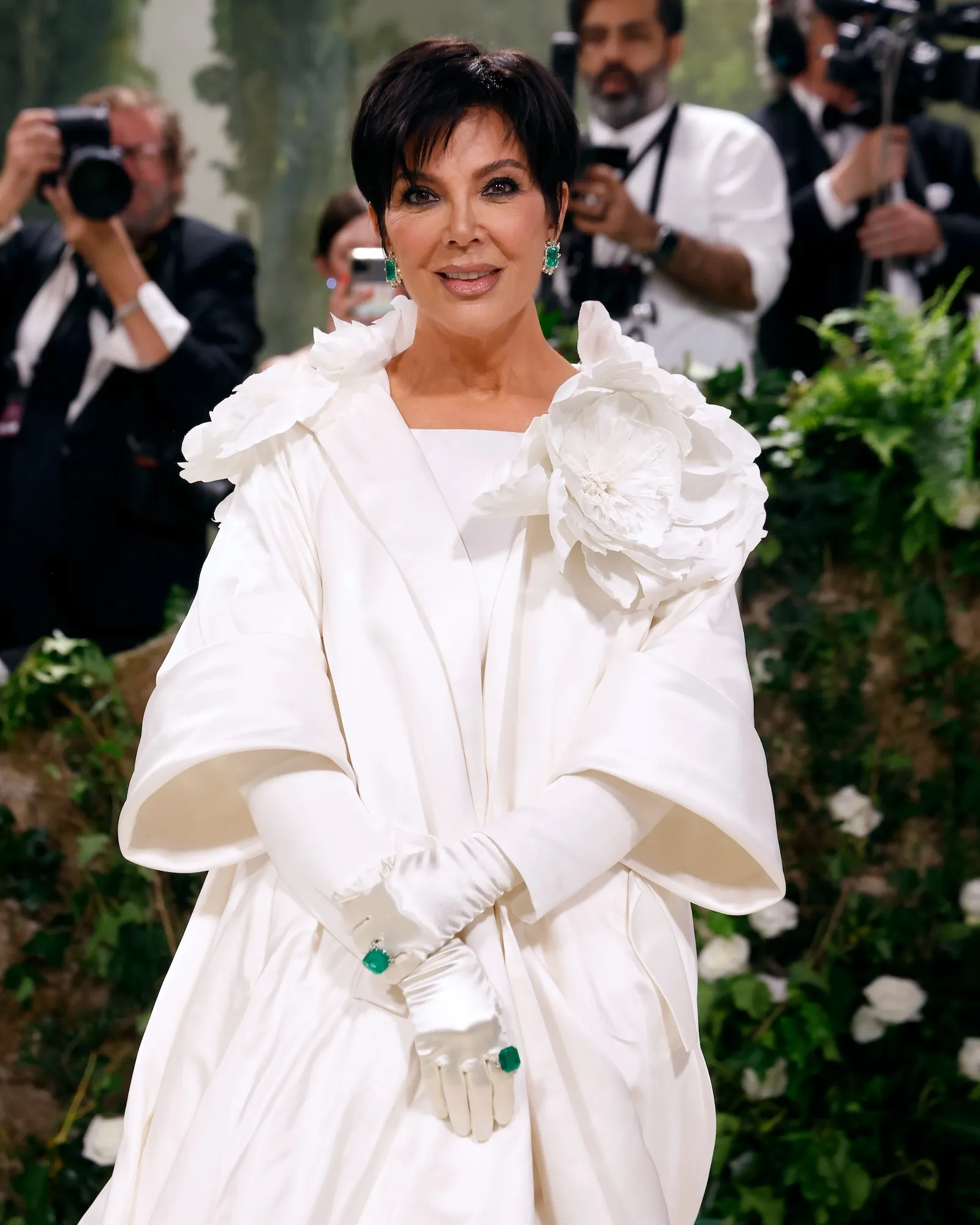 Kris Jenner Reveals Kylie Jenner's Breast Surgeon Did Her First Facelift