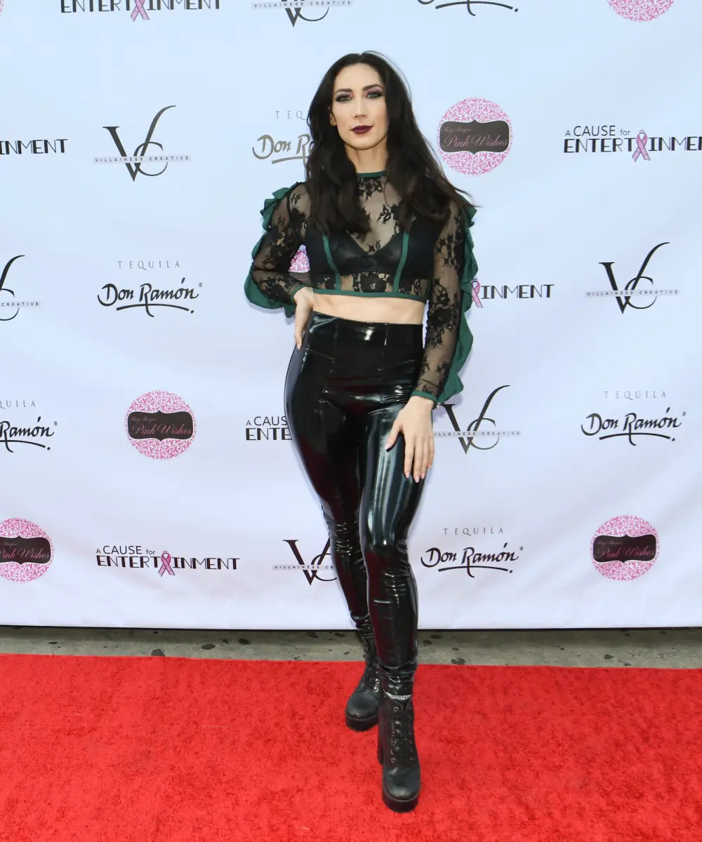 GettyImages-2179981331 Kevin Costner Fires Back