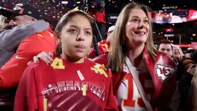 GettyImages-2196123440 Randi Mahomes Mia.jpg