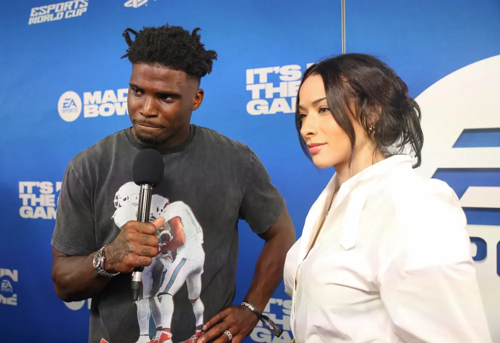 GettyImages-2198335330 Tyreek Hill Accuses Ex Stealing