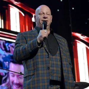 GettyImages-2201435580 Jeffrey Ross.jpg