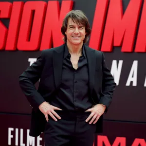 Us' Mission Impossible Into Tom Cruise's Secret Life: Scientology, Fatherhood and Dating