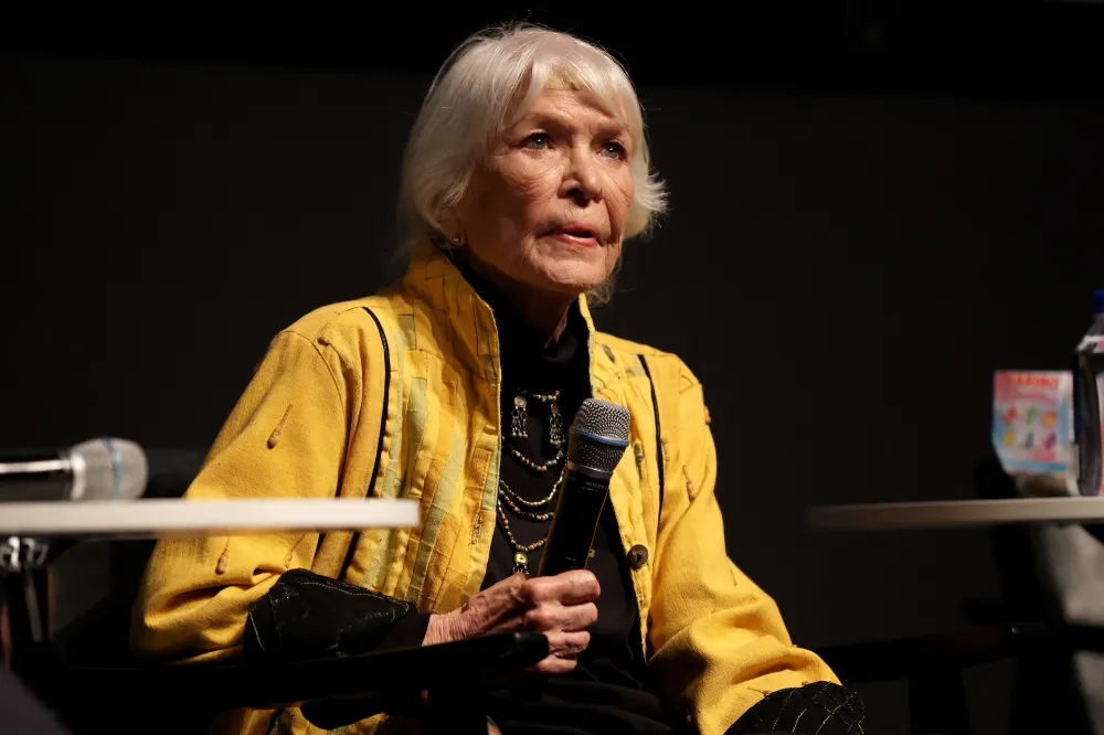 GettyImages-2219581041 Ellen Burstyn, 92, Stuns at Requiem for a Dream 25th Anniversary