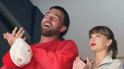 GettyImages-2219870522 Taylor Swift Travis Kelce Stanley Cup