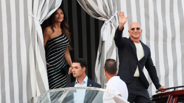 GettyImages-2222129067-lauren-sanchez-jeff-bezos