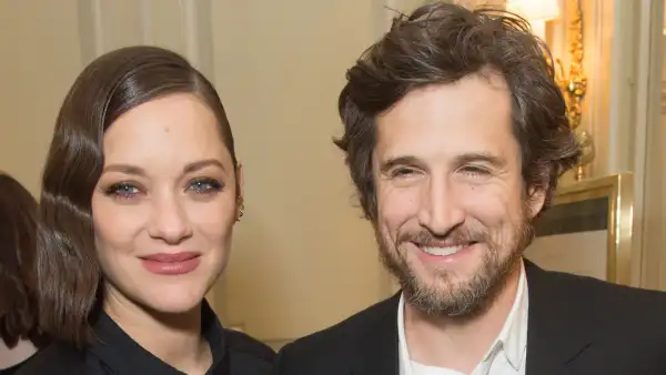 GettyImages-631851282Marion-Cotillard-and-Guillaume-Canet-Break-Up-After-18-Years.jpg