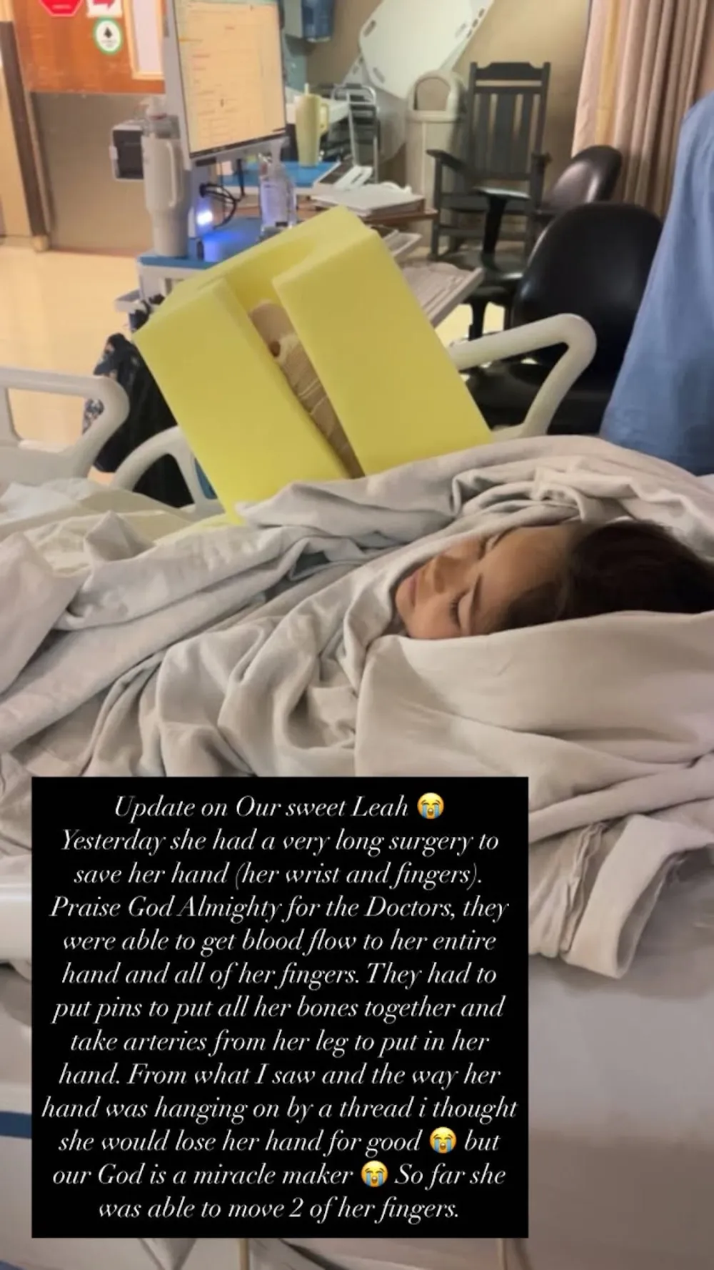 Girl-Bitten-by-Shark-in-Boca-Grande