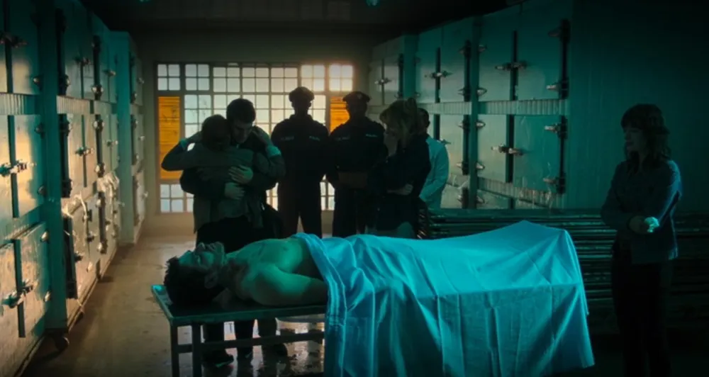 Gregg Sulkin Loved Getting to Mislead Viewers With Major Twist in New Show Screenshot 2025 06 11 at 09 30 04