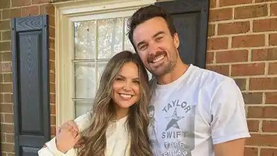 Hannah Brown and Adam Woolard Are Married After 4 Years Together