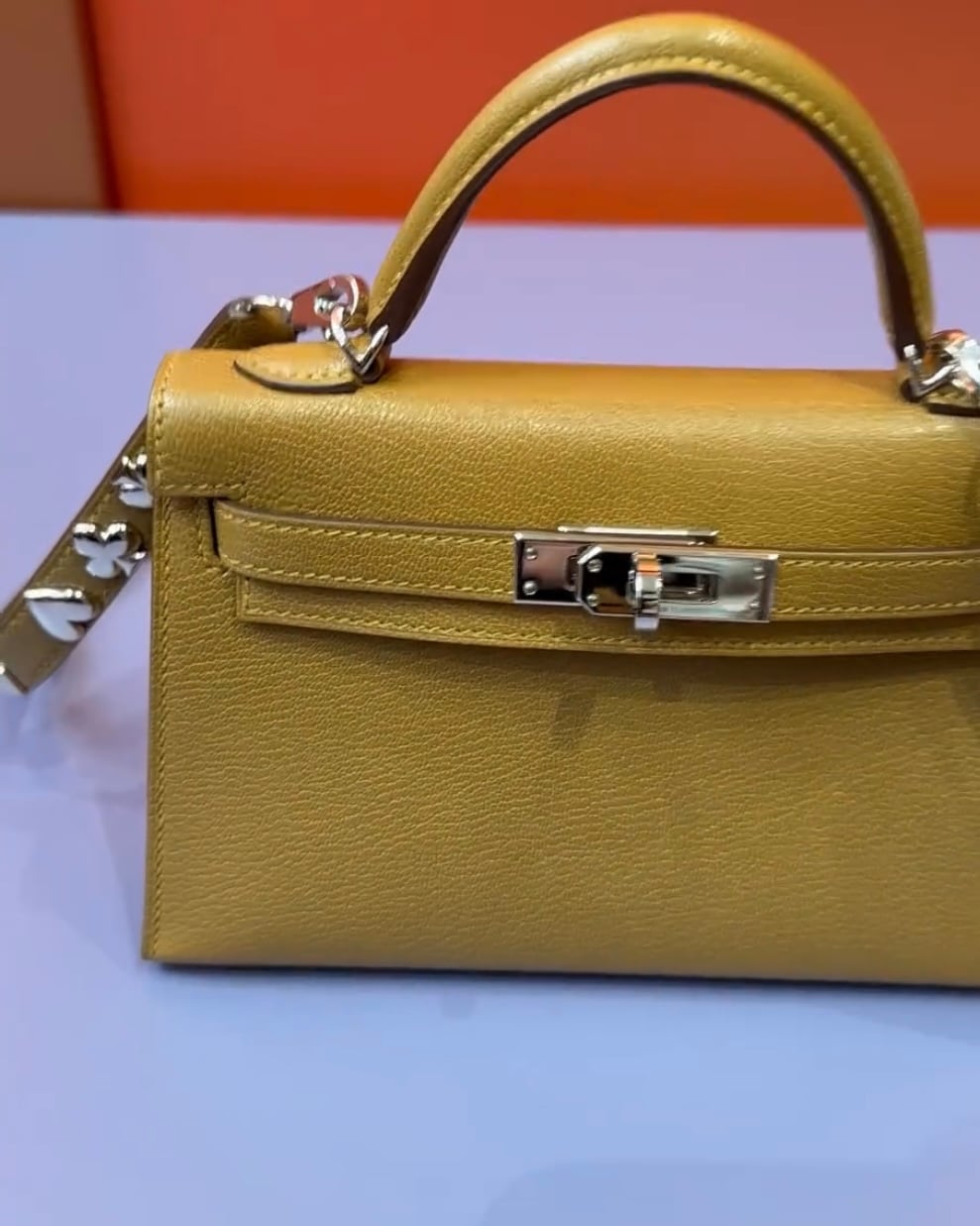 hermes fall 2025,hermès second chapter fall-winter 2025