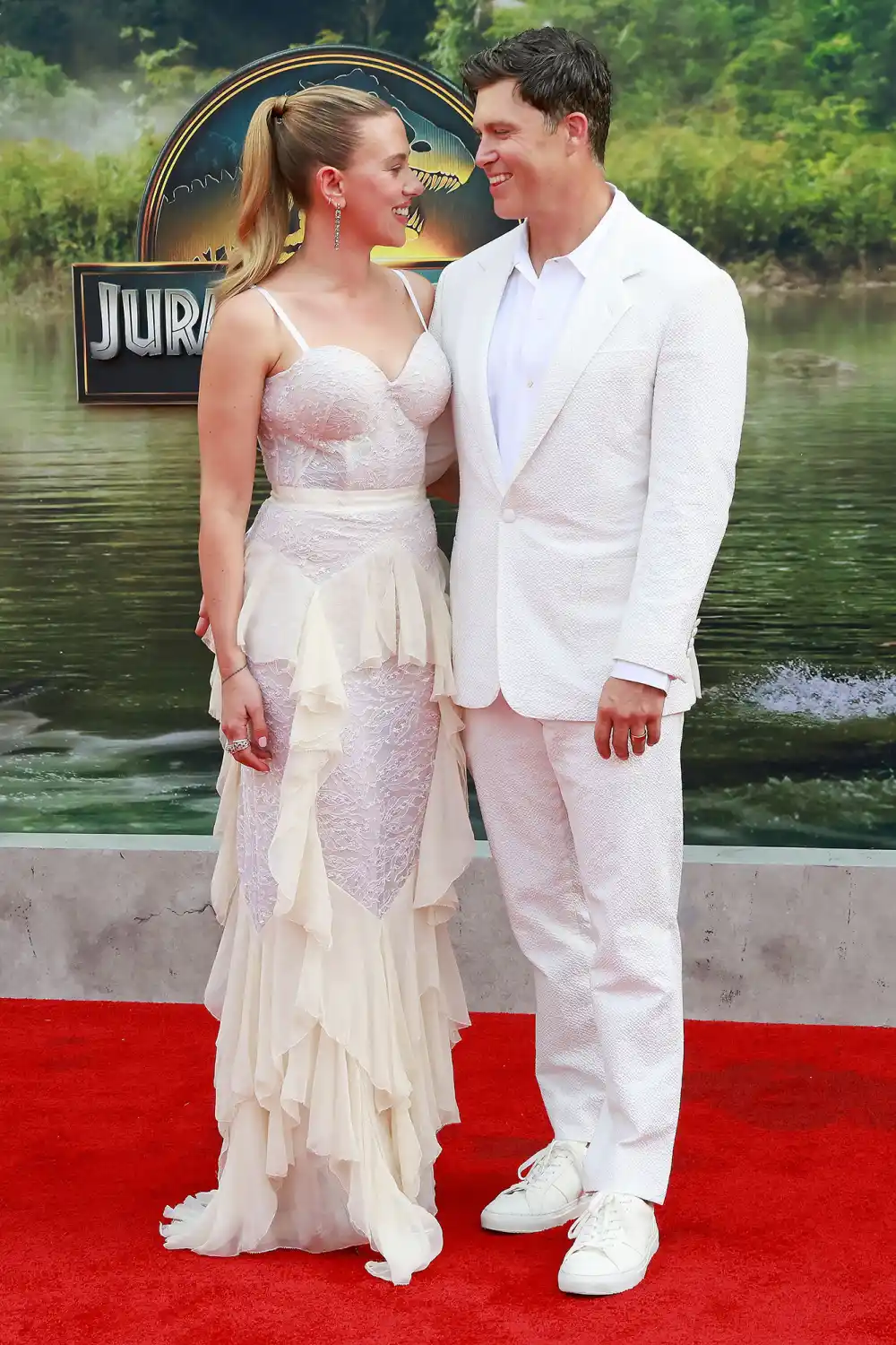 Jonathan Bailey Defends Kissing Friend Scarlett Johansson on the Lips Amid Colin Jost Marriage