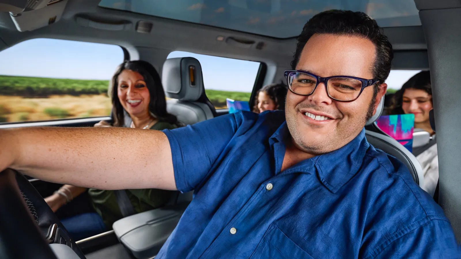Josh Gad and Family Backseat Book Crew 2 Josh Gad In the Dark About Whats Next for Olaf in Frozen 3