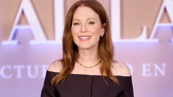 Julianne Moore’s Designer Pantsuit Has a Budget-Friendly Twin