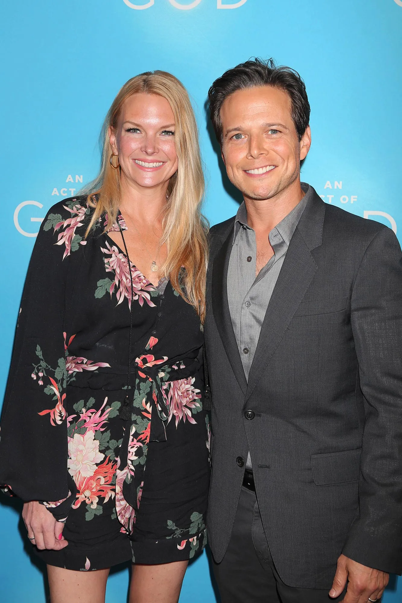 Kelley Wolf Shares Lengthy Message About Her Kids Billy Bush and Her Hospitalization instar45516552