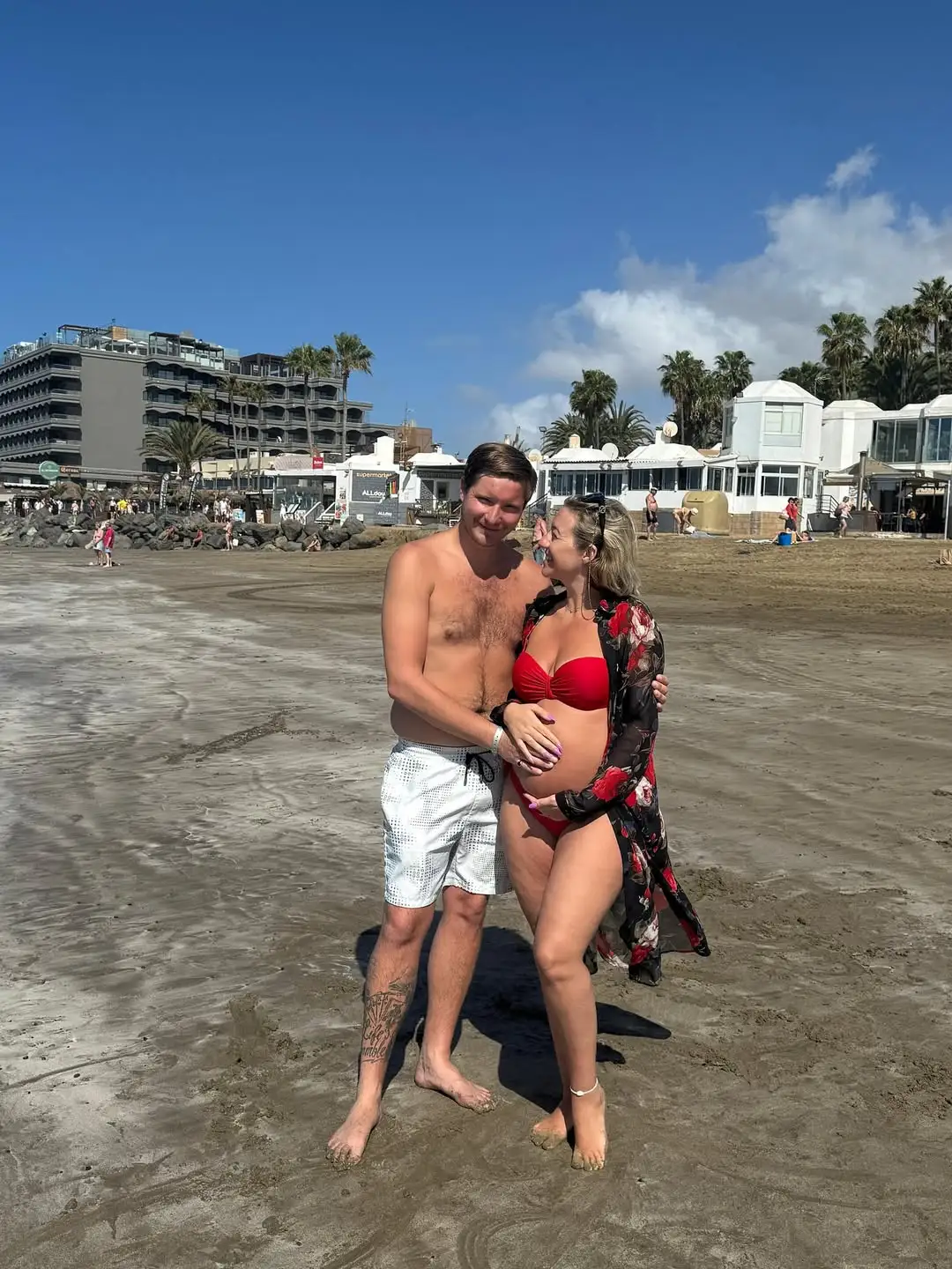 Kelsey Parker Instagram Tom Parker Widow New Relationship TL 1