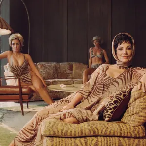 Kim Kardashian and Kris Jenner Team Up for Sexy Skims Swimwear Ad: ‘Incredibly Exciting’