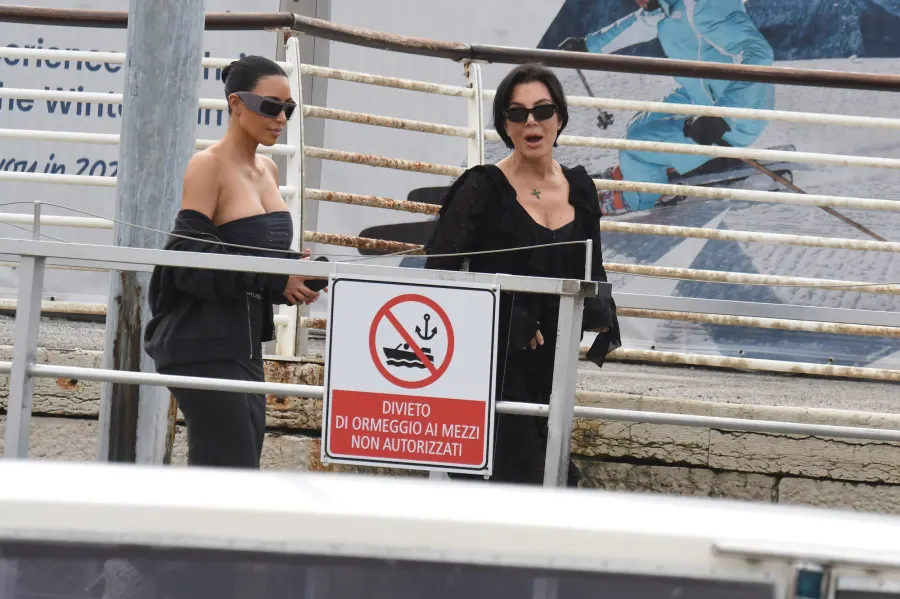 Kris-Jenner-and-Kim-Kardashian-GettyImages-2222221675