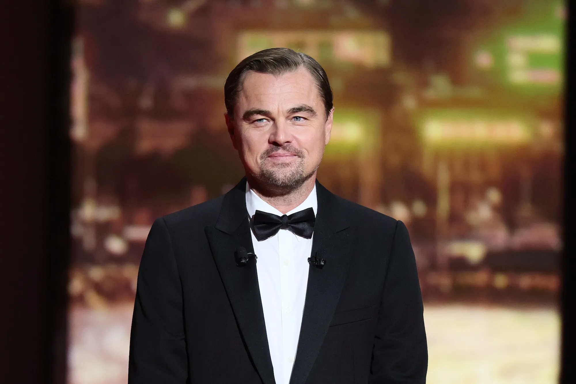 Leonardo DiCaprio Trolled for Hat at Jeff Bezos Wedding Feature