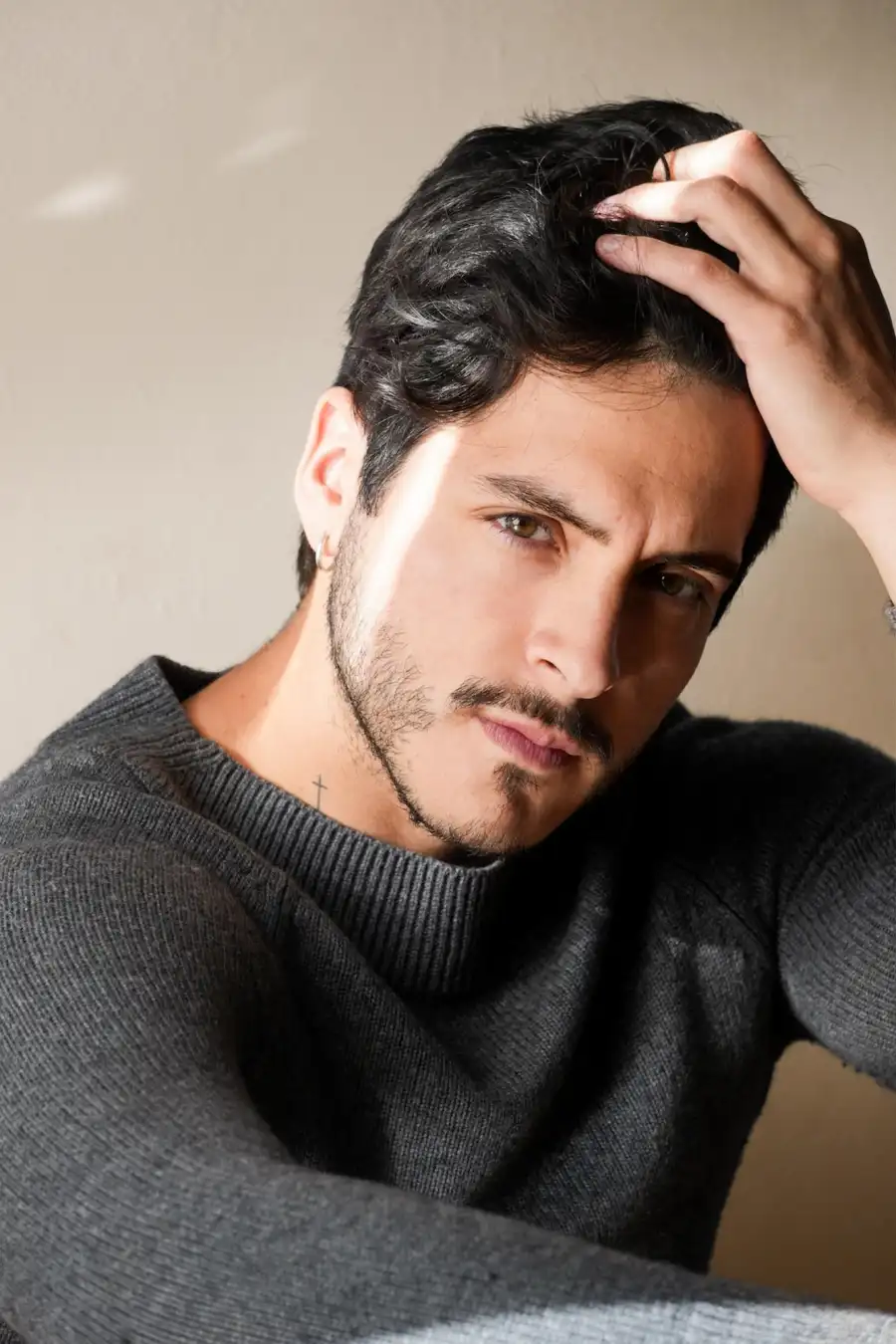 Leonardo Álvarez en Dinastía Casillas