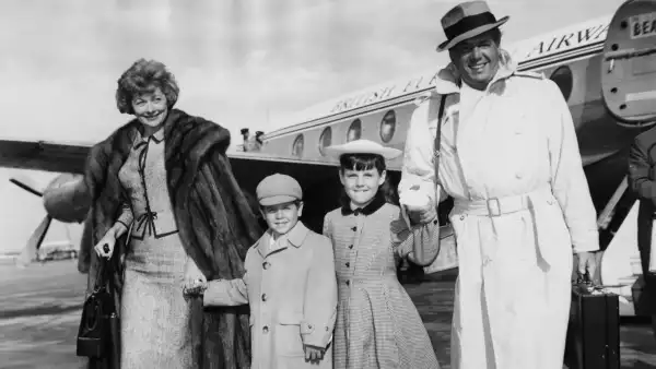 Lucille Ball and Desi Arnaz Son and Daughter Detail Troubled Childhood 3