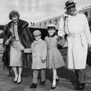 Lucille Ball and Desi Arnaz Son and Daughter Detail Troubled Childhood 3