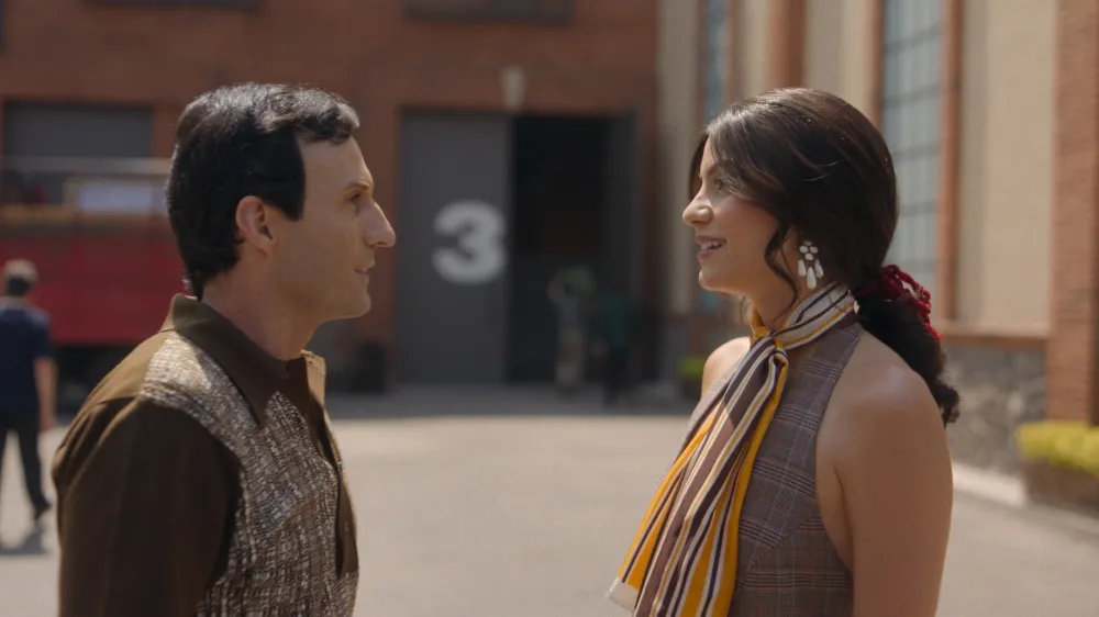 Chespirito: Sin Querer Queriendo