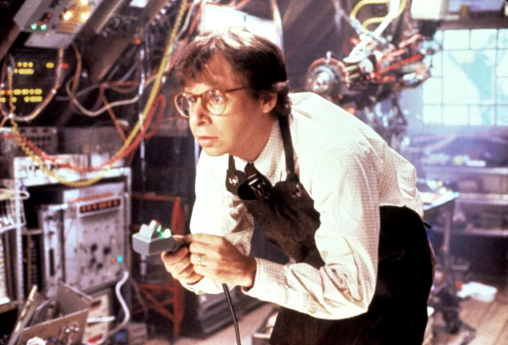 MSDHOISEC002 Rick Moranis Honey I Shrunk.jpg