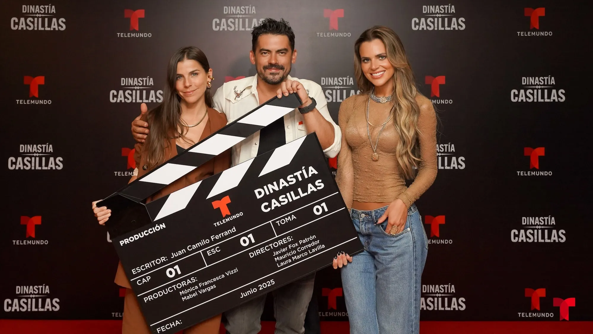 Maria Fernanda Yepes Ivan Arana Isabella Castillo_Dinastia Casillas Table Read_Telemundo