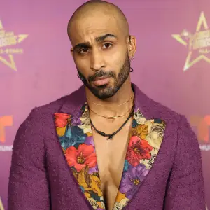 Carlos 'Caramelo' Cruz.