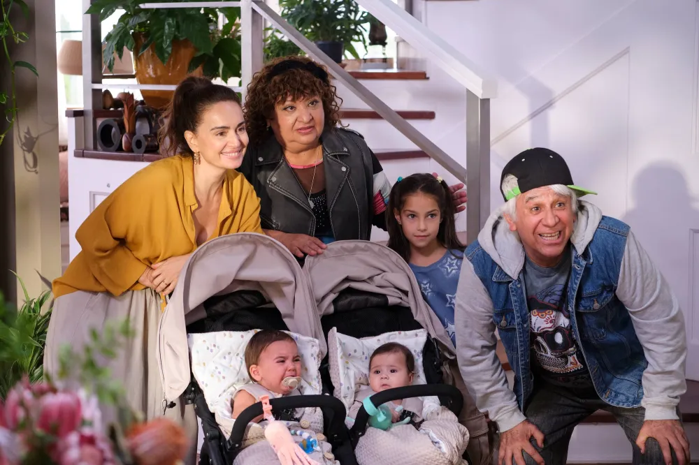 Ana de la Reguera, Norma Ang&eacute;lica y Pocholo en Pap&aacute; Soltero
