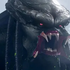 A Predator growls in Predator: Killer of Killers