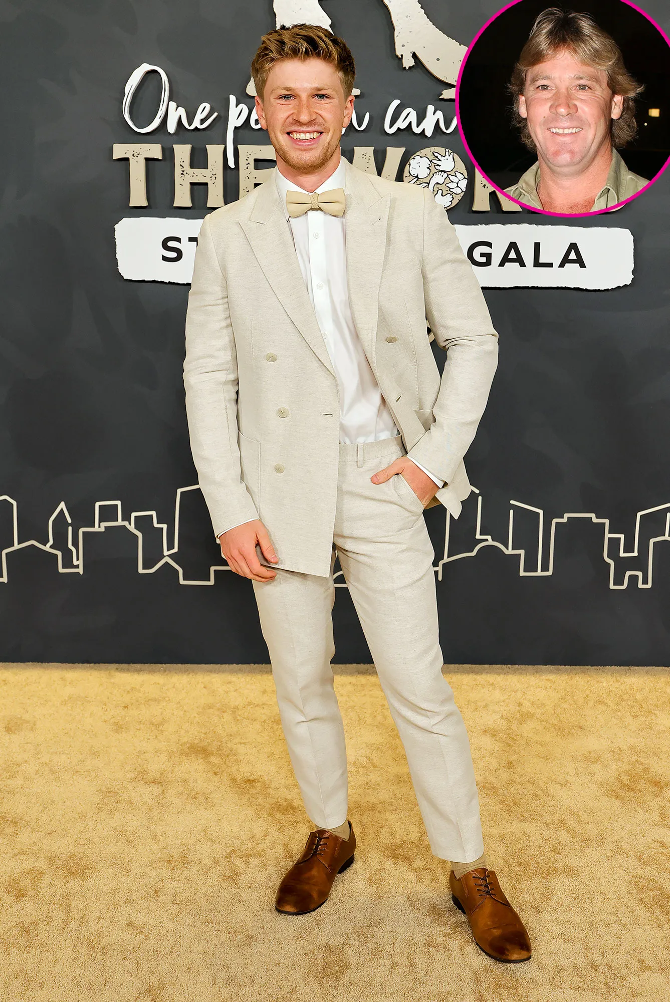 PromoRobert Irwin Watches Late Dad Steve Movie on a Plane