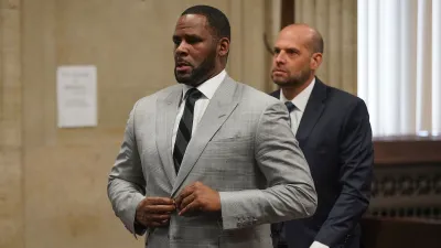 R. Kelly Claims Prison Officials Are Trying to Kill Him