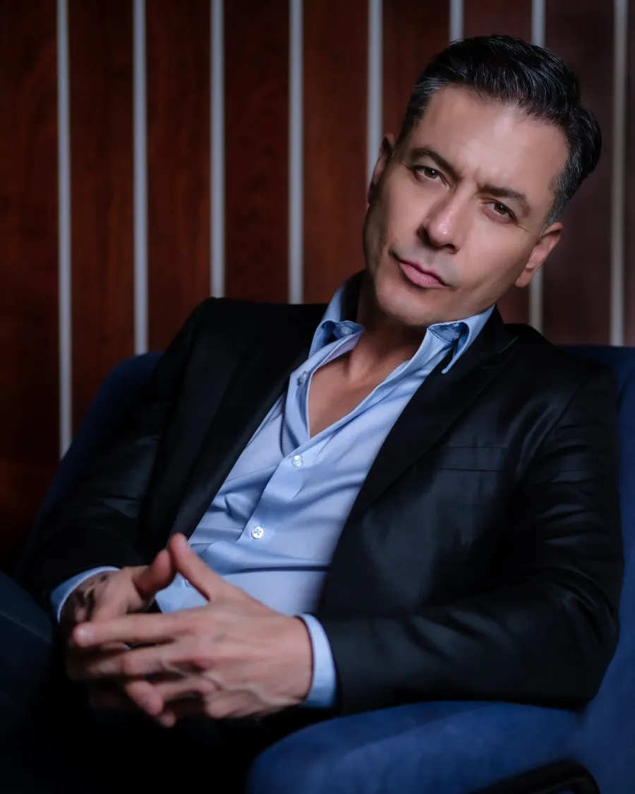 Raúl Méndez en Dinastía Casillas