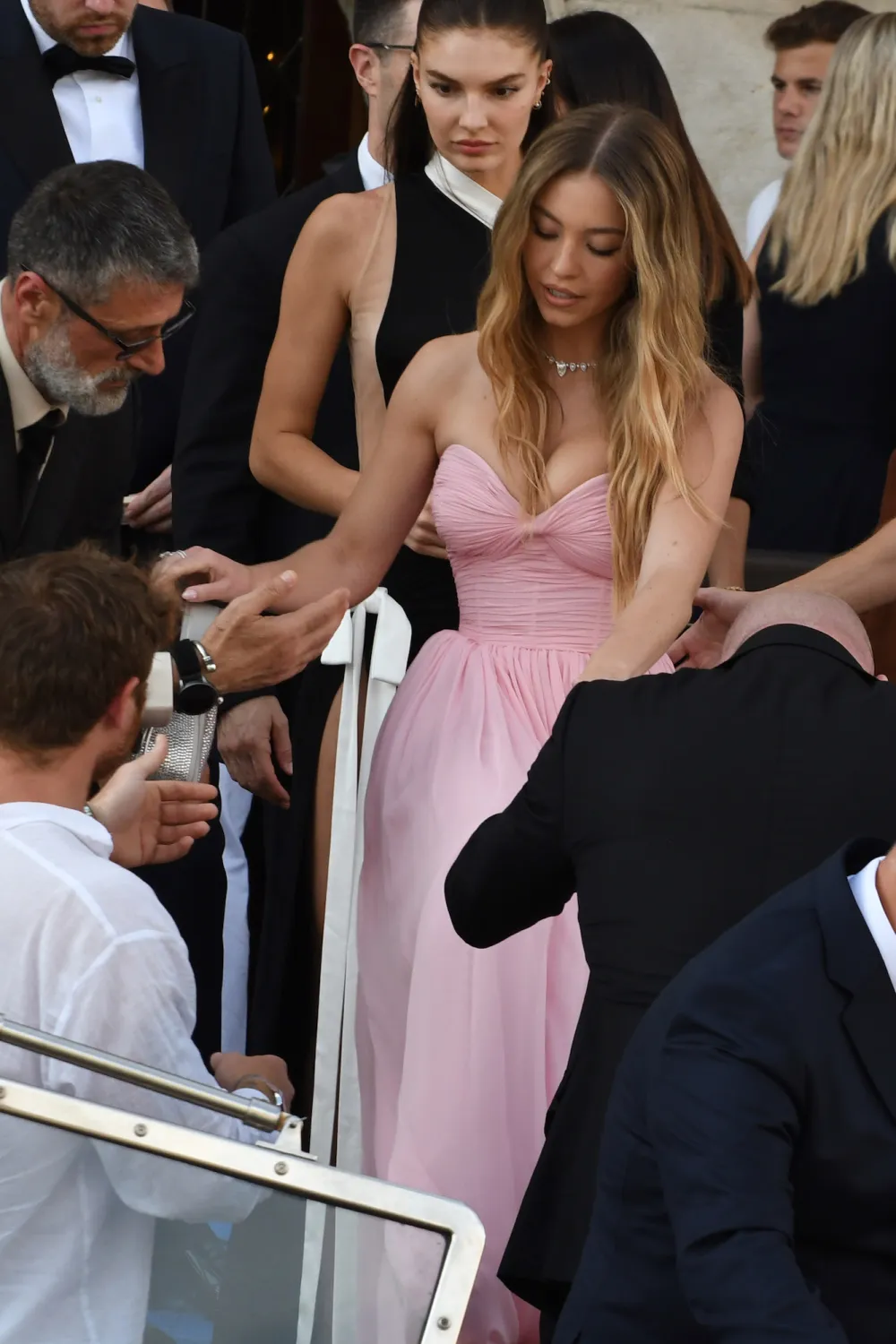 Sydney-Sweeney-GettyImages-2222513356