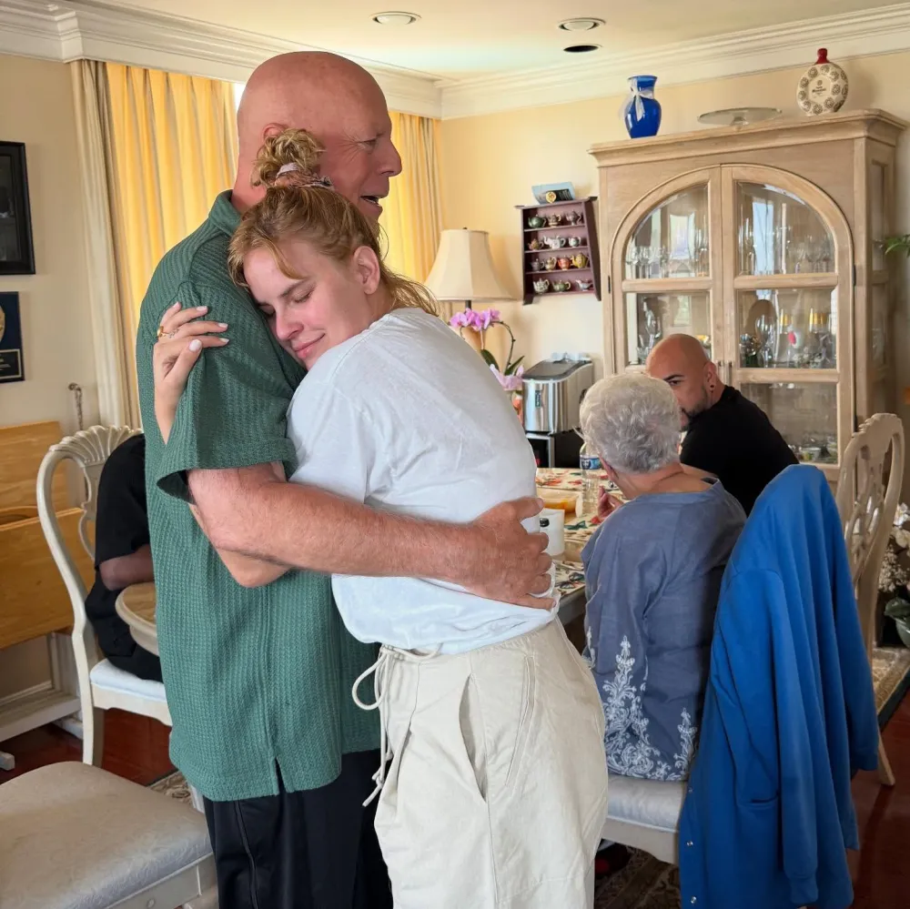 Tallulah Willis Shares Photos of Sunday Funday With Dad Bruce