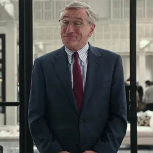 Robert De Niro in The Intern